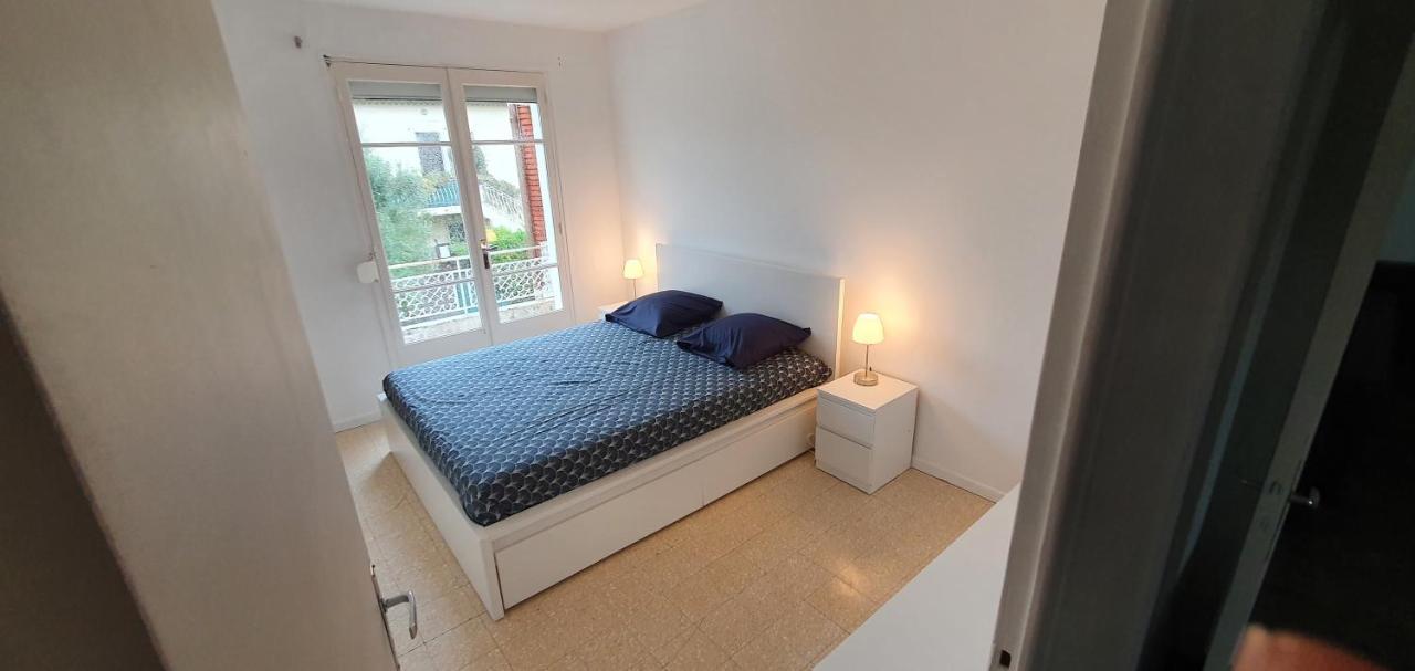 Appartement Entier Au Dessus De Villa, Climatisation Reversible Poele A Bois Tres Chaleureux , Wi Fi Parking Privee Gratuit Situation 500 M, Plage Et Centre Ville Sanary-sur-Mer Εξωτερικό φωτογραφία